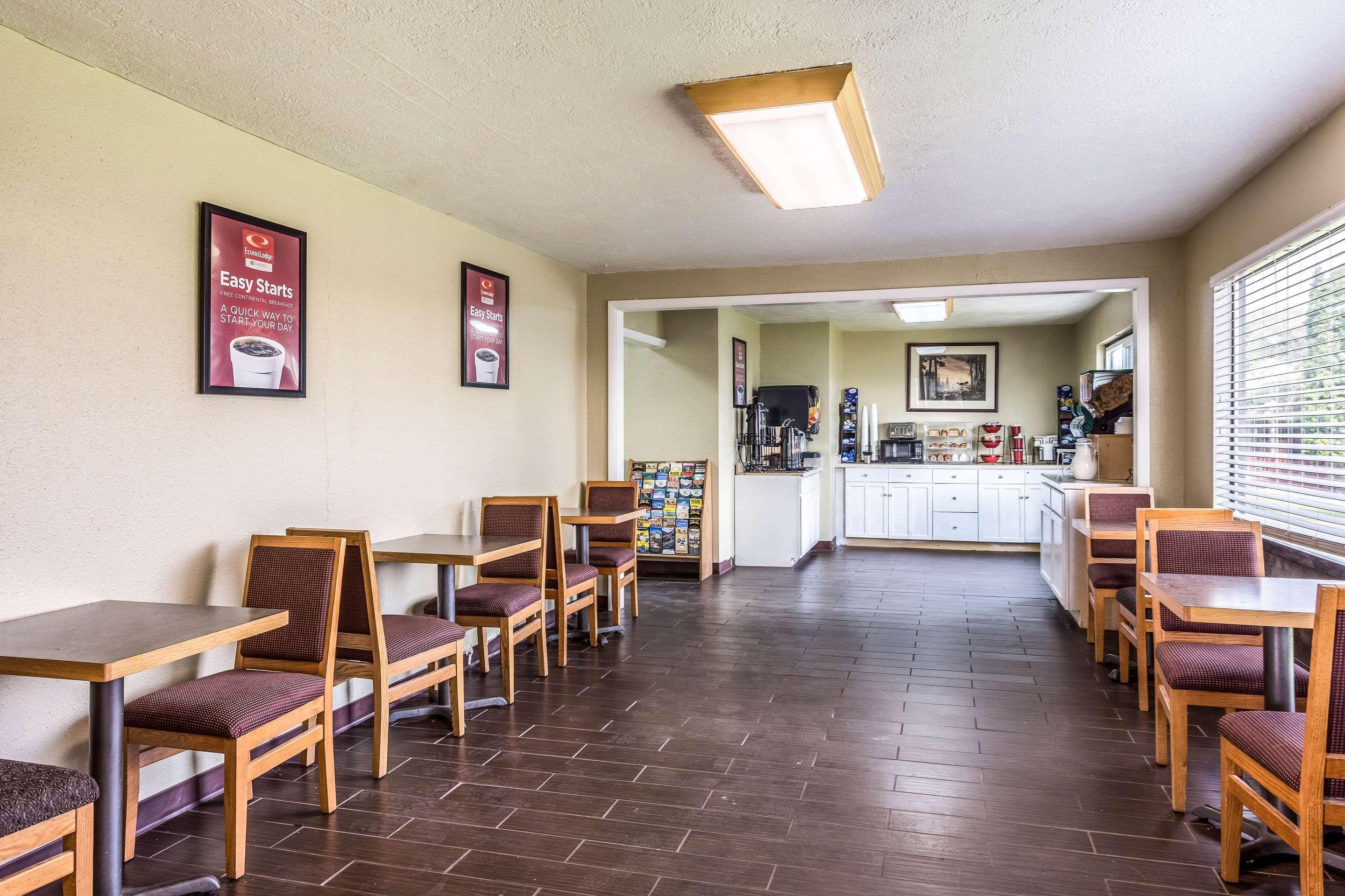 Econo Near Snake River Hotel Idaho Falls