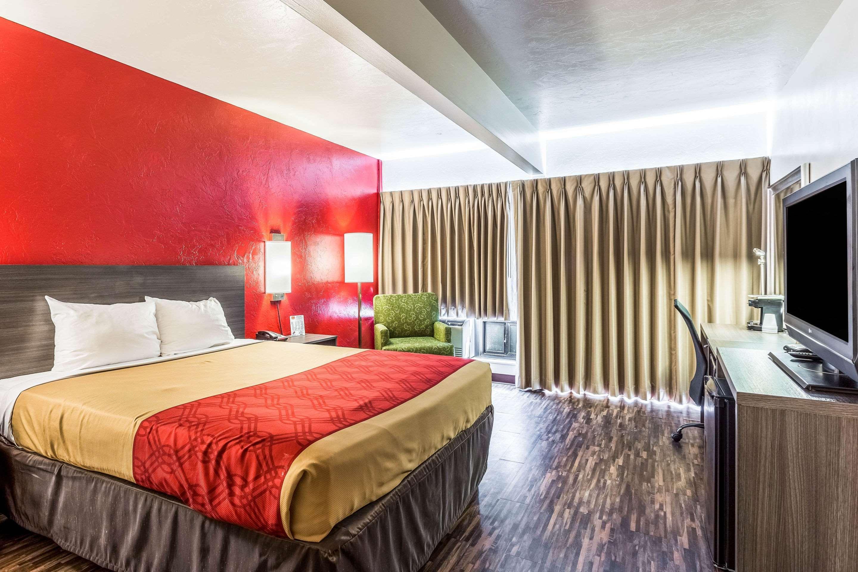 Hotel Econo Near Snake River Idaho Falls