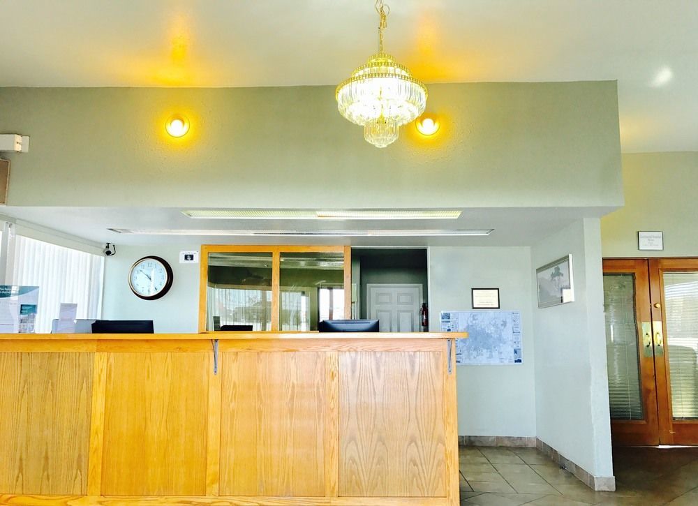 Econo Near Snake River 2* Idaho Falls